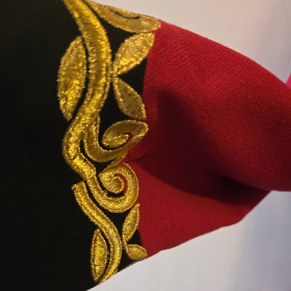 *Final Price* Gorgeous Peter Nygard 100% Virgin Wool Blazer - Picture 7 of 8